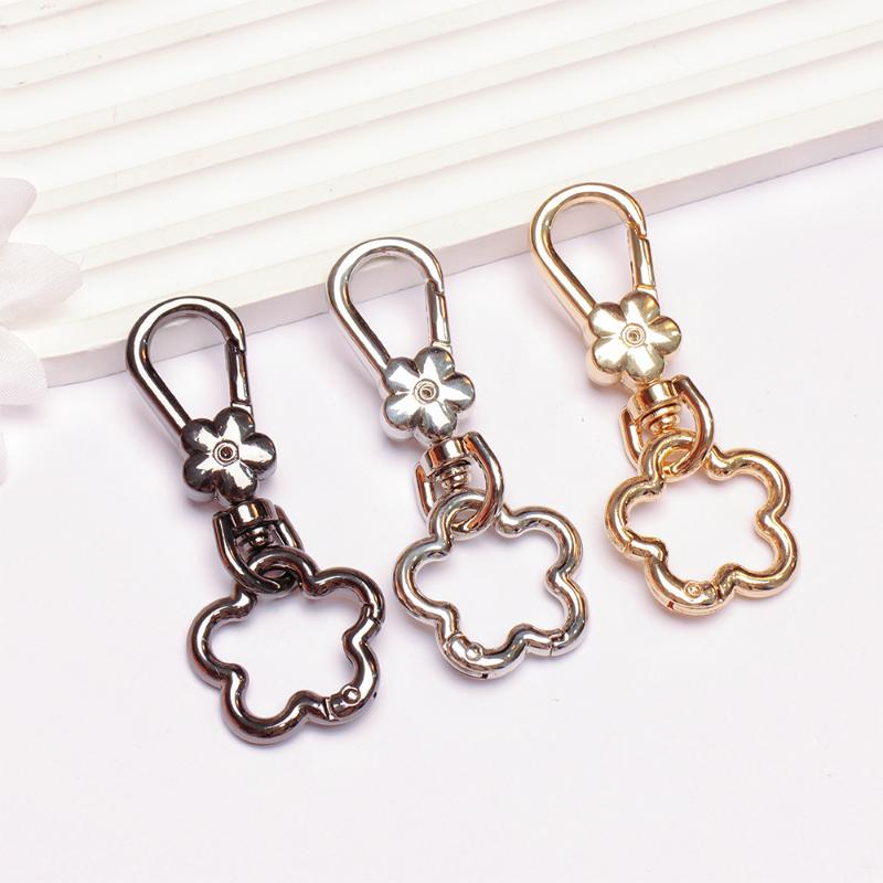 1Pcs Flower Spring Buckle Cute Keychain Purse Bag Charm Pendant Accessories For Women Purse Bag Decoration