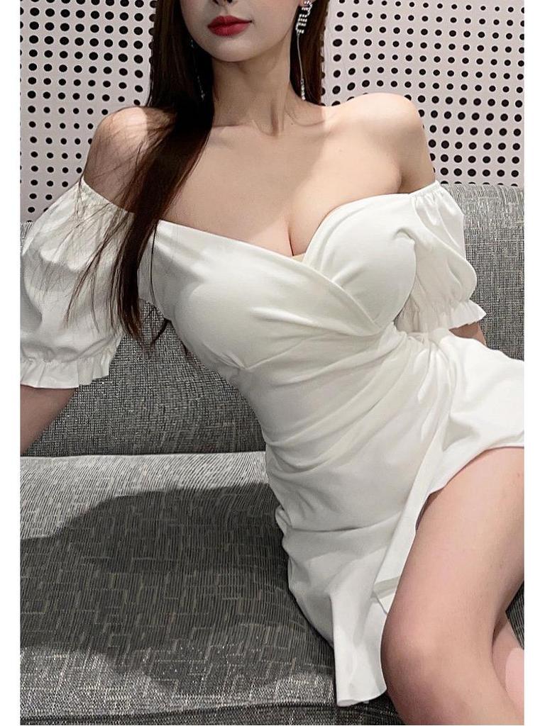 Rückenfreies Rüschenkleid für Damen im Sommer 2024 – Sexy Promi-V-Ausschnitt, kurzärmliger, enger Hüftrock