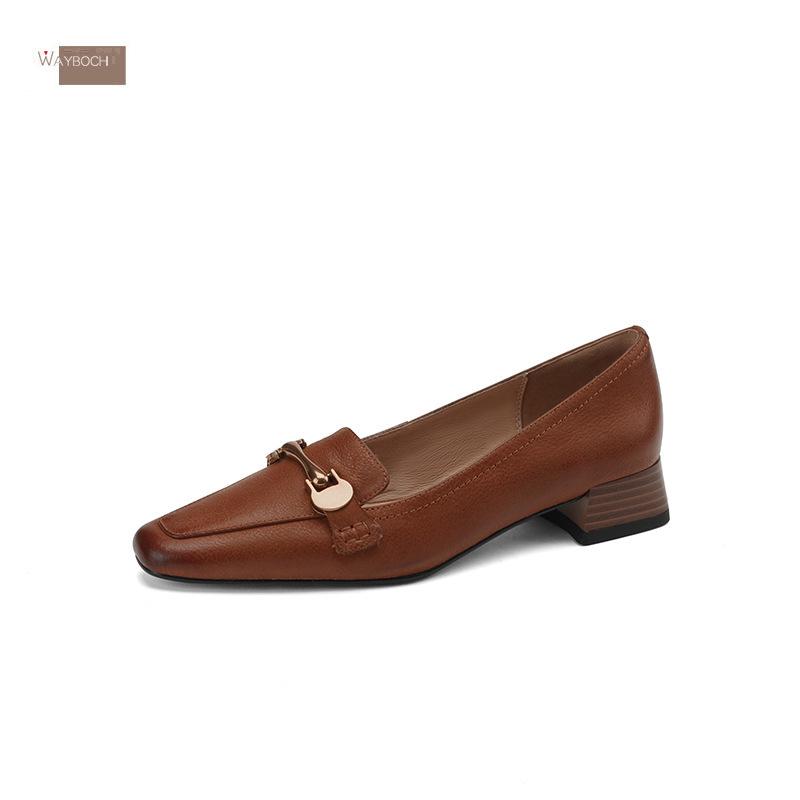 

Весна/Осень 2024 Французский Ретро Квадратный Носок Средний Устойчивый Каблук Мягкая Кожа Женская Обувь 39 коричневый