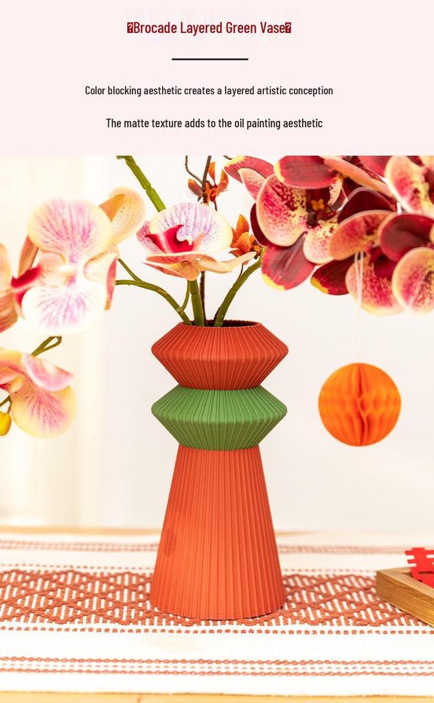 Elegant Floral Arrangement Ornament for Weddings and Home Décor