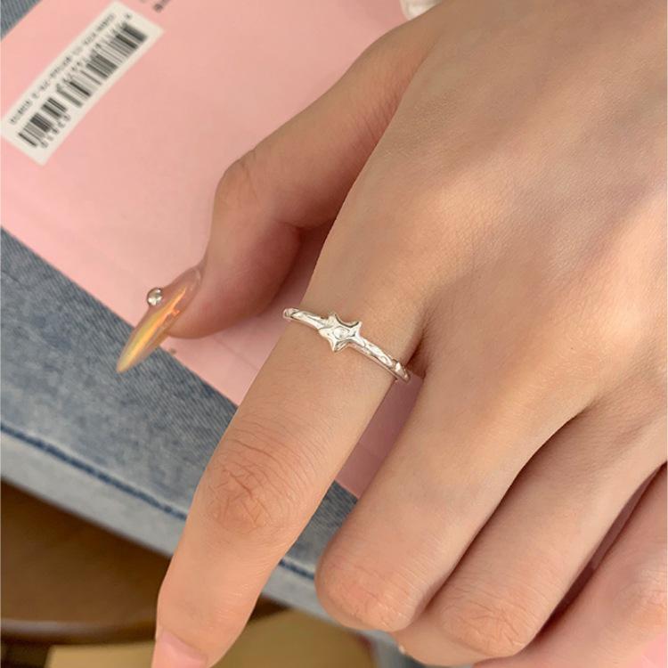 Korean Style Star Shell Ring: Versatile Open Design for Women, Perfect for Stacking and Trendy Look