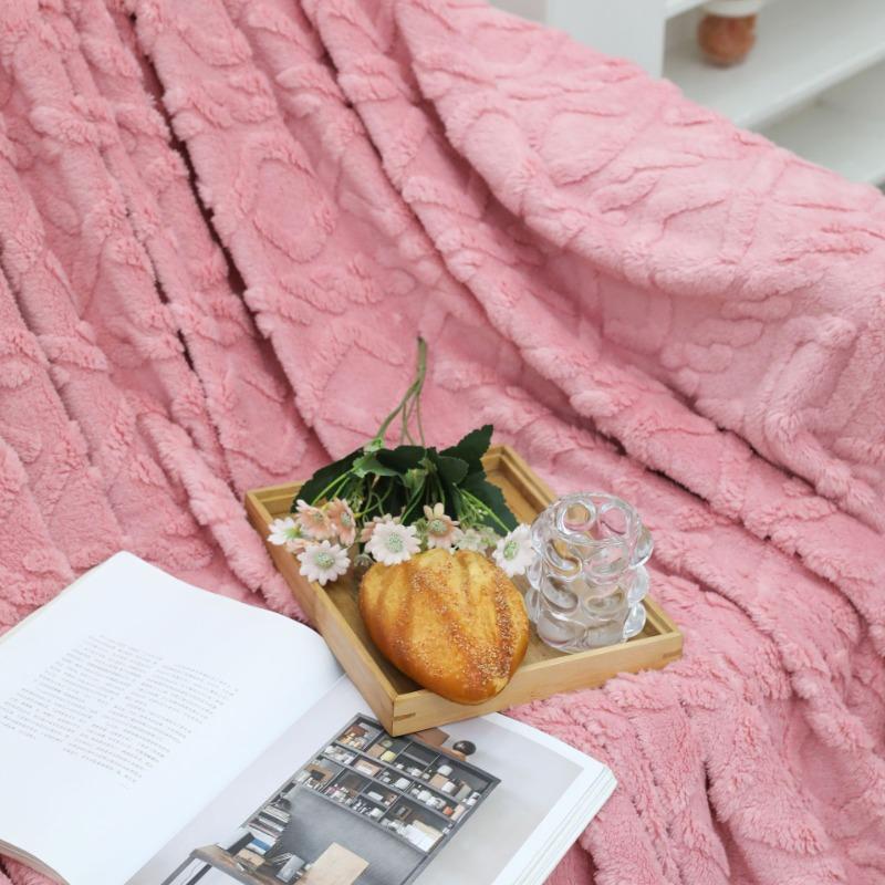 Autumn and Winter New High-gram Single-layer Double-sided Jacquard Tafu Fleece Shu Cotton Fleece Multi-functional Blankets