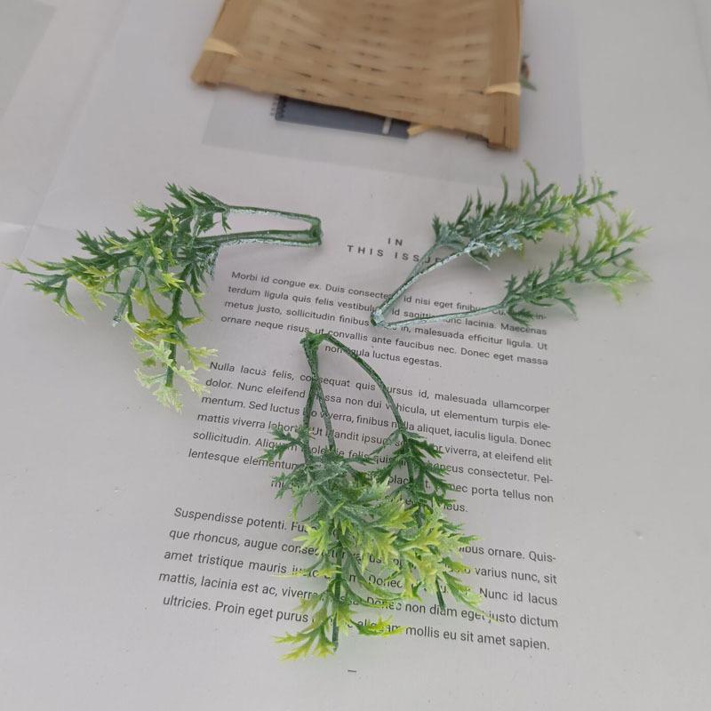 5pcs Mini Branches Stamen DIY Wreath Decorative Accessories Artificial Flower Leaves Grass Christmas Party Decoration Fake Plant
