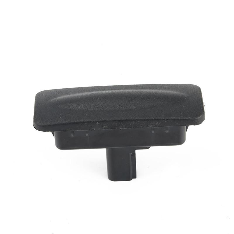 81260A500 Boot Release Switch Tailgate Opening Button For Hyundai Elantra GT I30 GD 2012 2013 2014 2015 2016 2017 81260-A5000