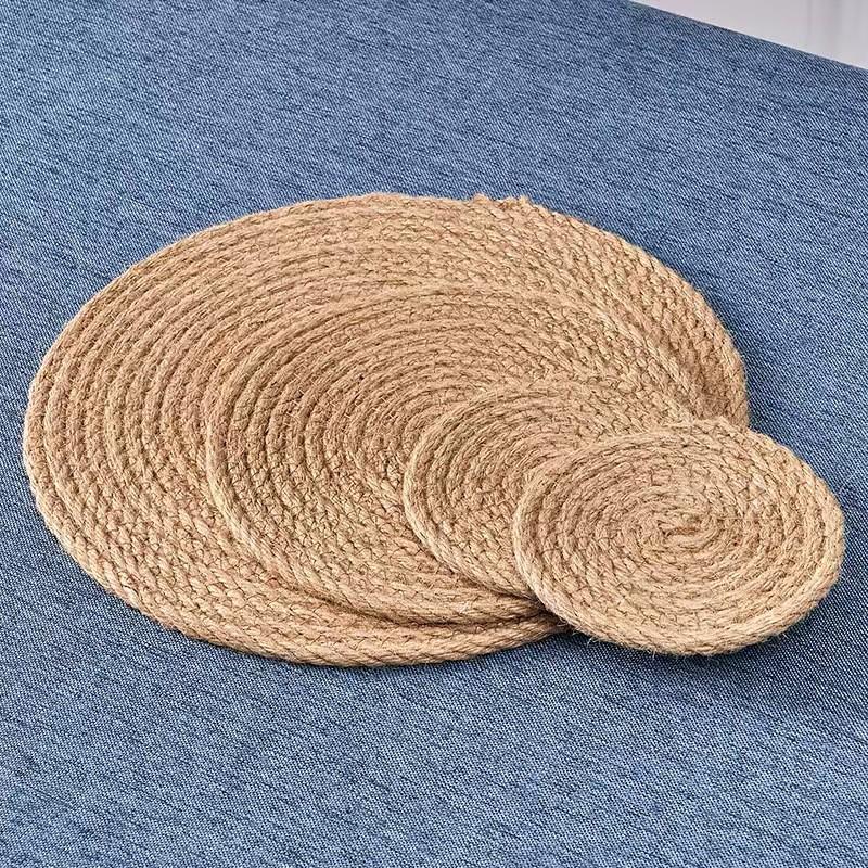 Straw Woven Placemat and Coaster Set – Heat Insulation, Cattail Design, Table Decoration Casserole Mat