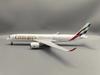 1/142 Scale 43CM Model Airplane Airbus A350 Aircraft UAE/Emirates Airlines Model Light Wheel Diecast Resin Plane Collection Disp