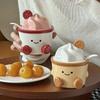 Single Pack Cute Cake Shaped Ceramic Seasoning Jar, High-Value Seasoning and Spice Tool, Salt and Pepper Shaker, Table Decorations,Single 235ml/7.95oz