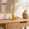 3D Printed Giraffe Figurine Desk Decor, Modern Cartoon Animal Statue, Minimalist Small Statue Bedside Table for Living Room Entryway, Home Gift