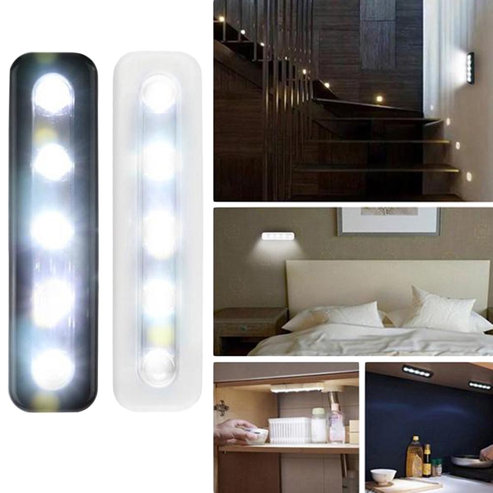 Bewegungssensor Licht 5 LED Helle Lampe für Schrank Schrank Garderobe Treppen Unter Regal Betrieben Kabellos