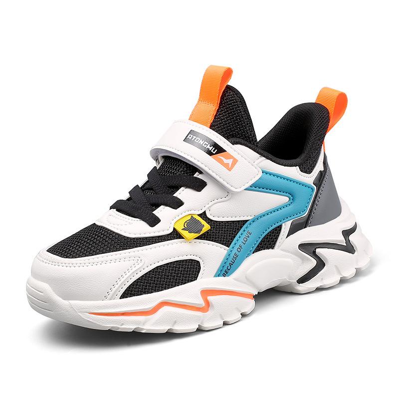 Fujian 2025 Herbstmarke für mittlere und ältere Kinder Kindersport Doppeltes Netz Atmungsaktiv Leichter weicher Boden Campus Neu Männlich