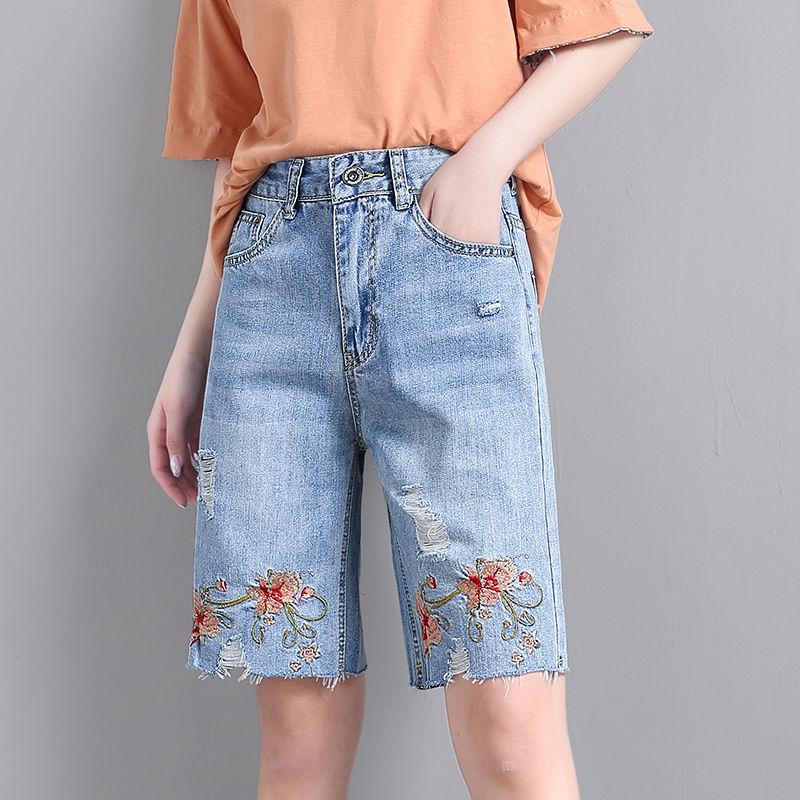 Five Point Denimshorts für Damen Dünn und Hochtailliert Locker und Schlankmachend Bestickt Weites Bein Gerades Bein Mittellange Hosen