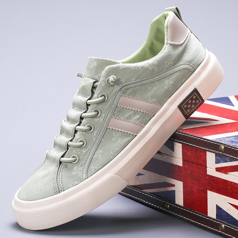 Neue Herrenschuhe für den Frühling Elastische Riemen Vielseitig Atmungsaktiv Board-Schuhe Herren Freizeitschuhe Low Top Flache Schuhe