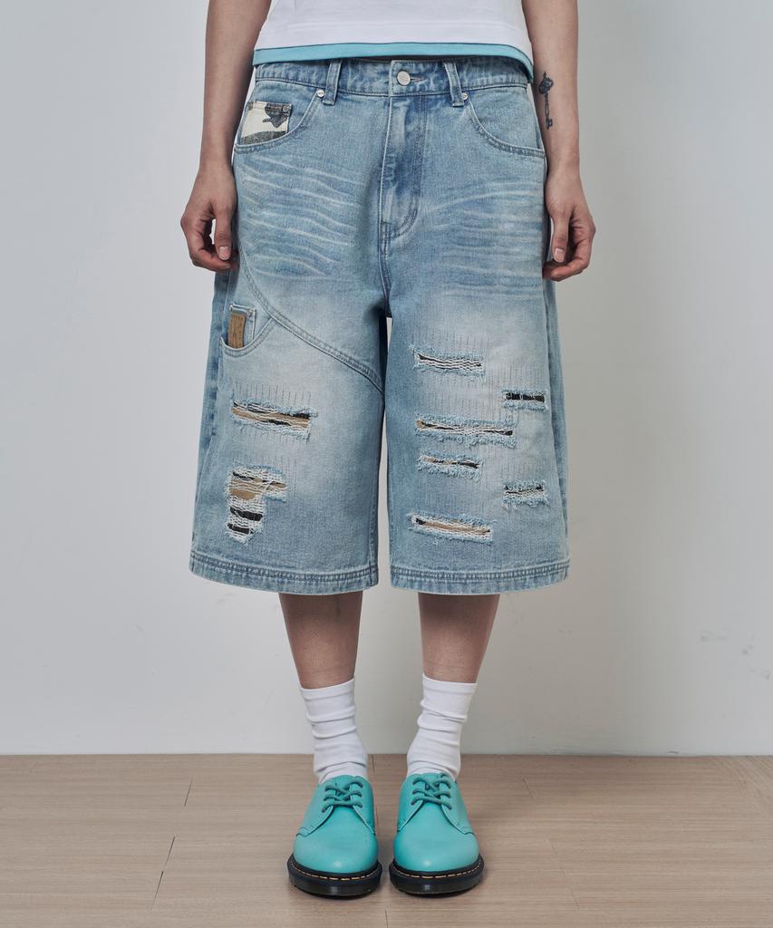 Lujeoseukeulleob Distressed Patch Bermuda Denim Pants Light Blue