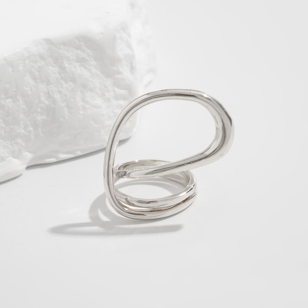 

Hip-Hop Futuristic Metal Glossy Bracelet, Trendy Geometric Texture Water Drop Hug Bracelet Woman