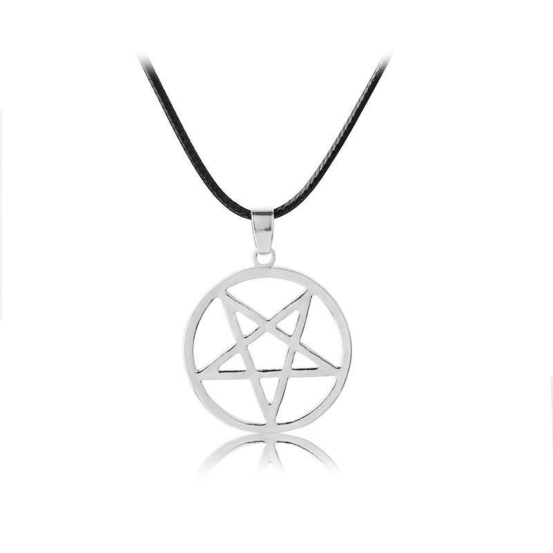 European & American Five-Pointed Star Pendant Necklace for Women