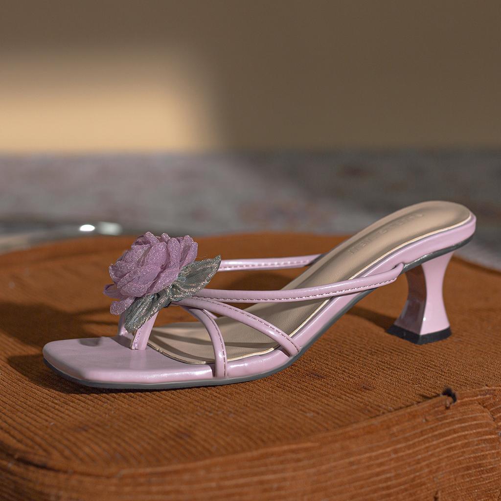 2025 new sweet Chinese style camellia toe slippers Roman thin strap square head cover toe high heel sandals women