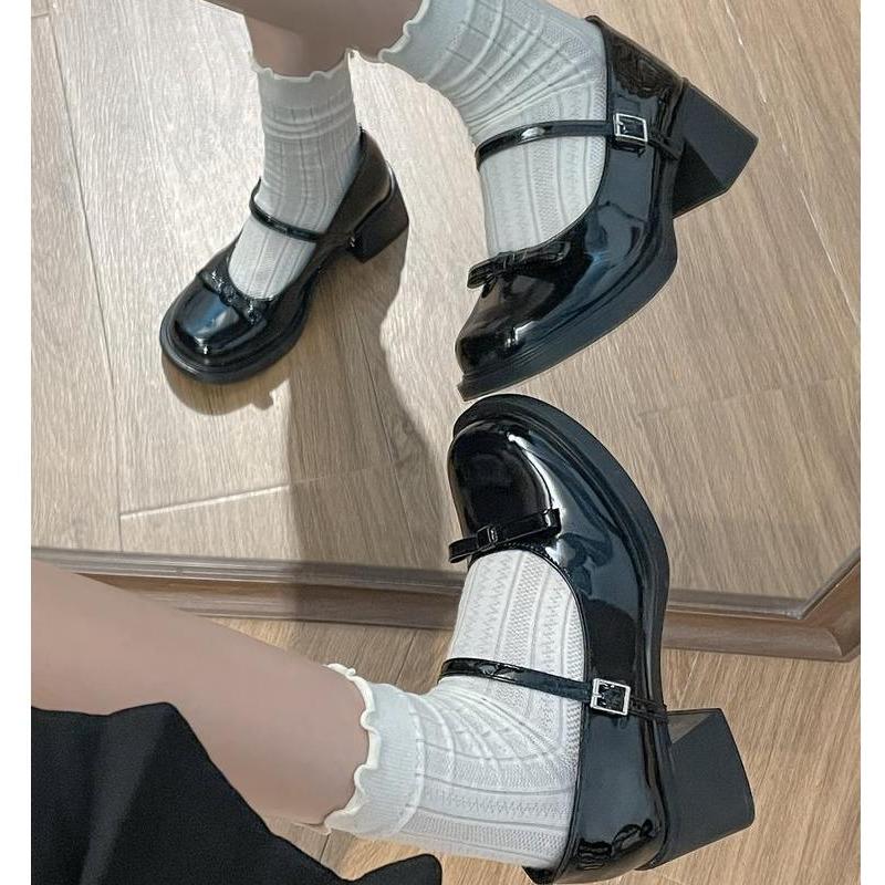 Women Loafers Retro Brown Mary Jane Shoes Women Thick Heels Ankle Buckle Lolita Shoes Woman Uniform Pu Leather Pumps Shoe