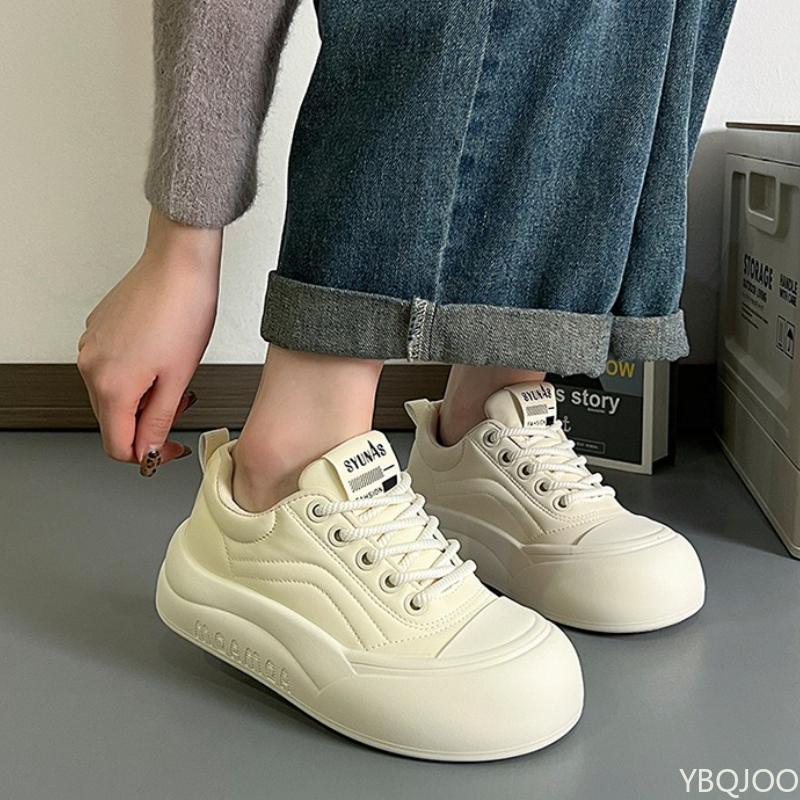 Білі жіночі туфлі для хліба на товстій підошві, нові весняно-осінні туфлі, універсальні, прості, зручні для щоденного носіння, повсякденні спортивні туфлі