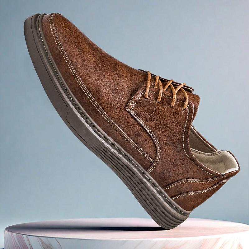 Fashion Men Oxfords Leather Shoes Lace Up British Style Mens Casual Shoes Brand Summer Punching Leather Breathable Moccasins Size 36-48