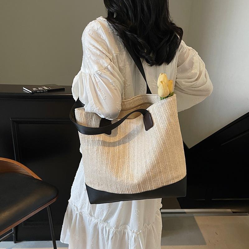 Outdoor Vacation Women's Simple Casual Versatile Beach Woven Tote Bag Fashion Trendy Large Capacity Commuting Storage Bags AVE