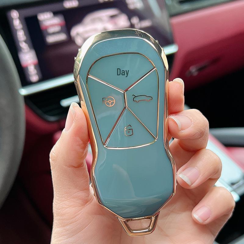 Premium Key Case for Xpeng G3i, P5, and P7 - Unisex Design