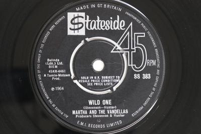 7-Zoll Schallplatte MARTHA & THE VANDELLAS - Wild One / Dancing Slow SS383 STATESIDE 1964 UK Soul/Funk Gebraucht