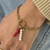 Fashionable Pearls Pendant Bracelet Fashionable Women's Bracelet with Lustrous Pearls and Strong Chain for Parties