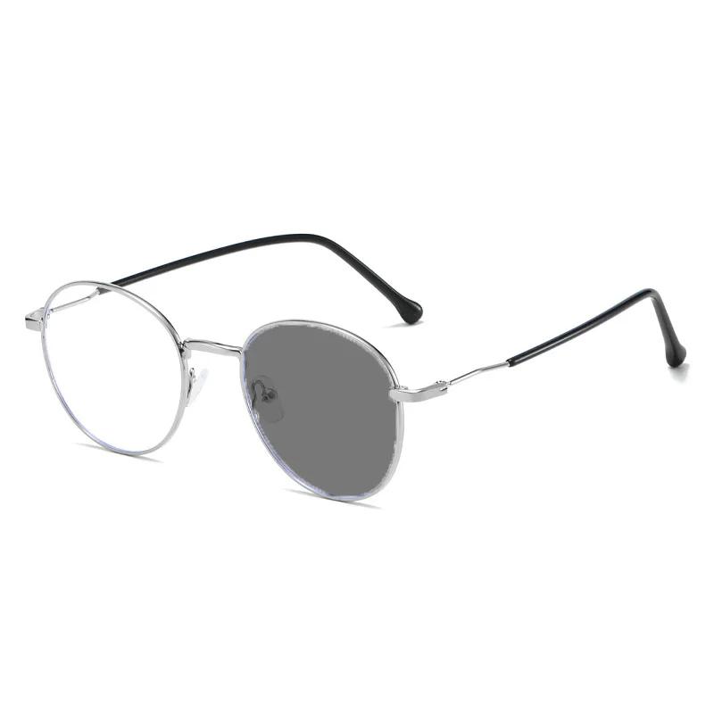 

Retro Personalized Metal Round Frame Photochromic Women s Myopia Glasses Ultra Light Neutral HD Anti Blue Light Glasses 0 срібний