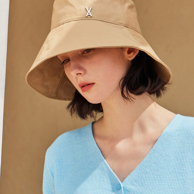 

VARZAR VA Панама с шипами Солнечный козырек Бежевый FREE