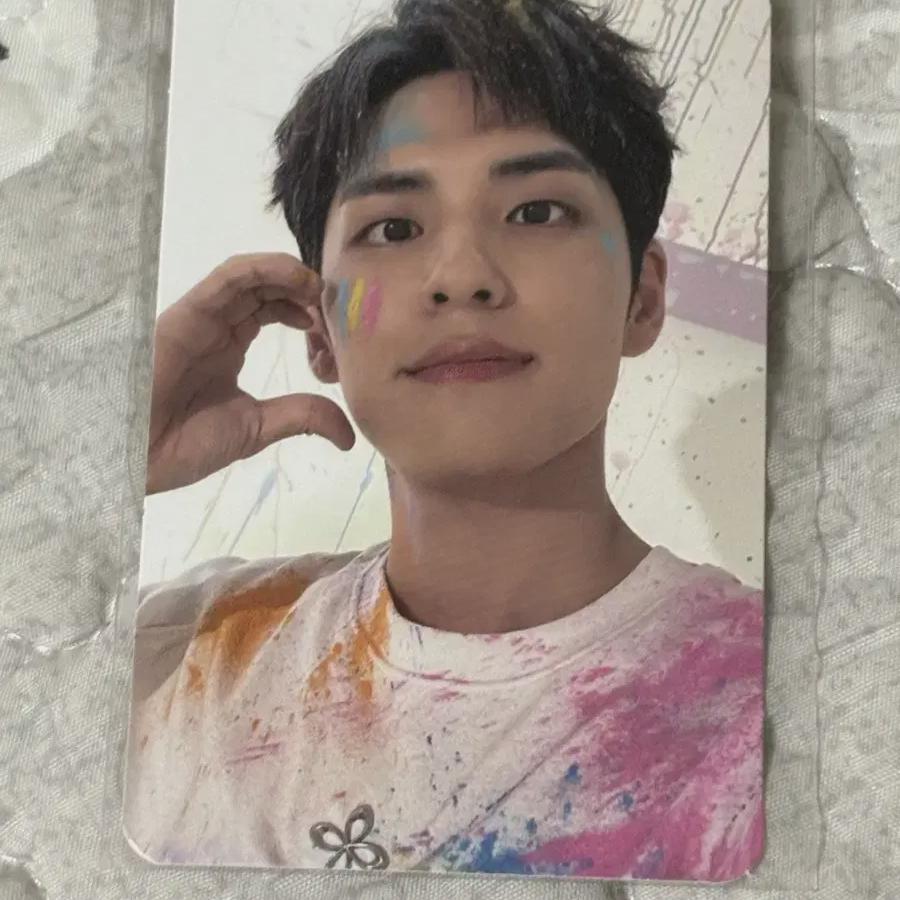 

DAY6 Вонпиль Мастерская Foca Пластырь