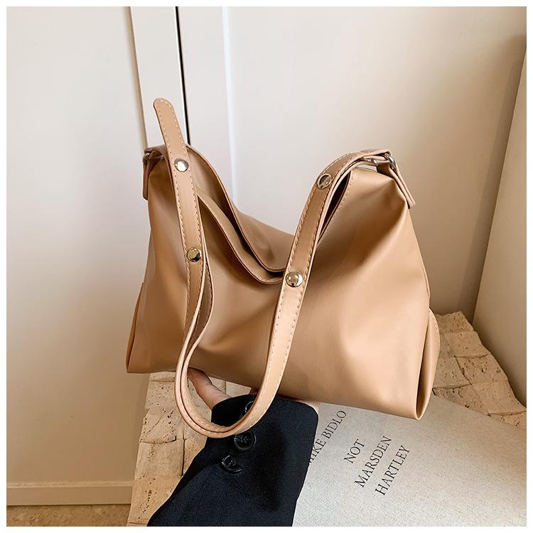 Women's Gentle Texture Solid Color Shoulder Bag Women's 2024 Spring New Versatile Ins Underarm Bag Tote Bag Women