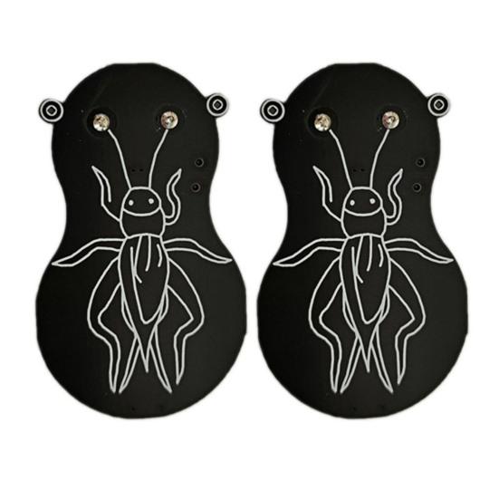 

Шумелка в виде сверчка, скрытое звуковое устройство для офиса и дома, первоапрельские розыгрыши, карманный звуковой генератор, портативный карманный гаджет для розыгрыша 2pcs чёрный