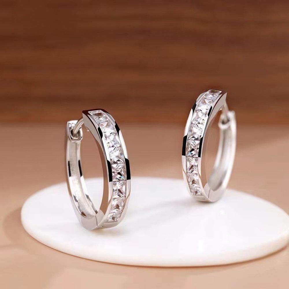 Eco Friendly Copper Shiny Cubic Zirconia Earrings For Women Simple Exquisite Golden Silver Color Round Earring Jewelry Gifts