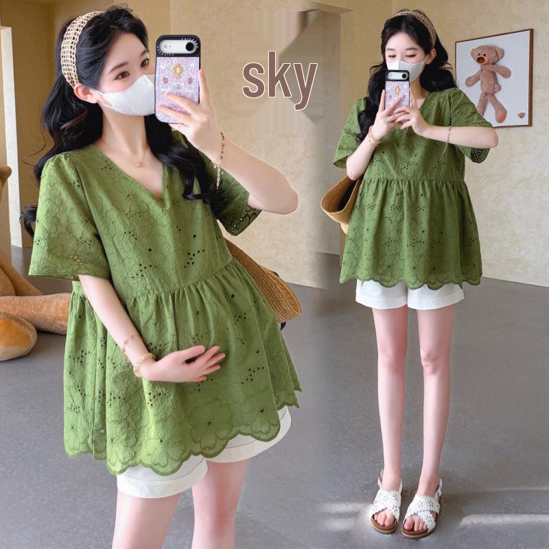 2026 Summer Korean V-neck Lace Embroidery Doll Top + Tummy Support Shorts M