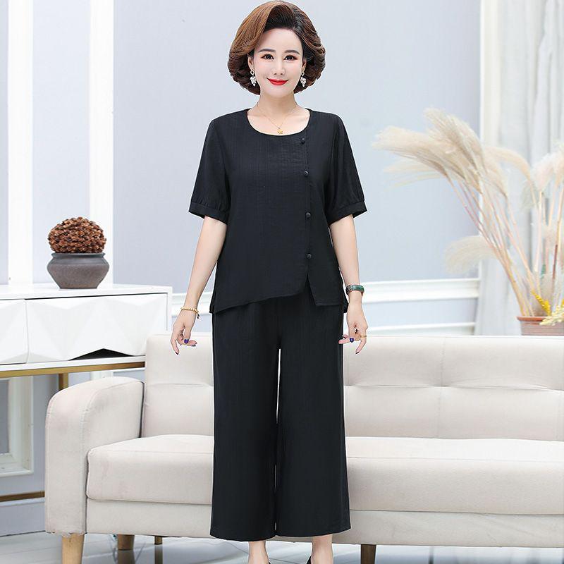 

Stylish Plus Size Cotton Linen Summer Set for Middle-Aged Women: Short Sleeve T-Shirt & Two-Piece Outfit XL (85-105 jin)