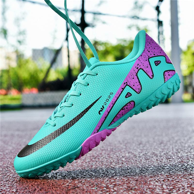 Large size Luo thorn 1 football shoes, boys and girls, broken nails and spikes, competition training shoes