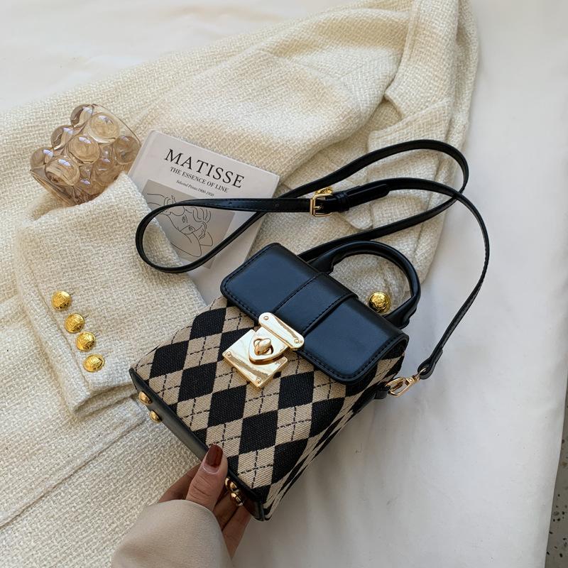 This Year's Popular Bags Women's Summer 2025 New Trendy Fashion Versatile Niche High-end Single Shoulder Messenger Bag Handbag