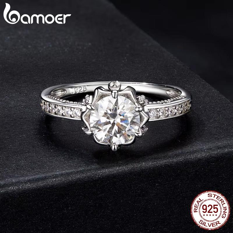 BAMOER D Color VVS1 EX Moissanite Flower Ring 1ct Round Moissanite Diamond Solitaire Engagement 925 Silver Rings For Wo
