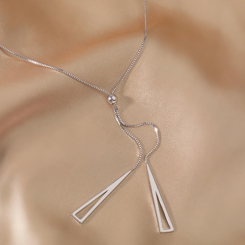 Trekantet geometrisk Justerbar Pull Pendant Halskjede Lang dusk genserkjede Y-formet Minimalistisk Elegant smykkegave