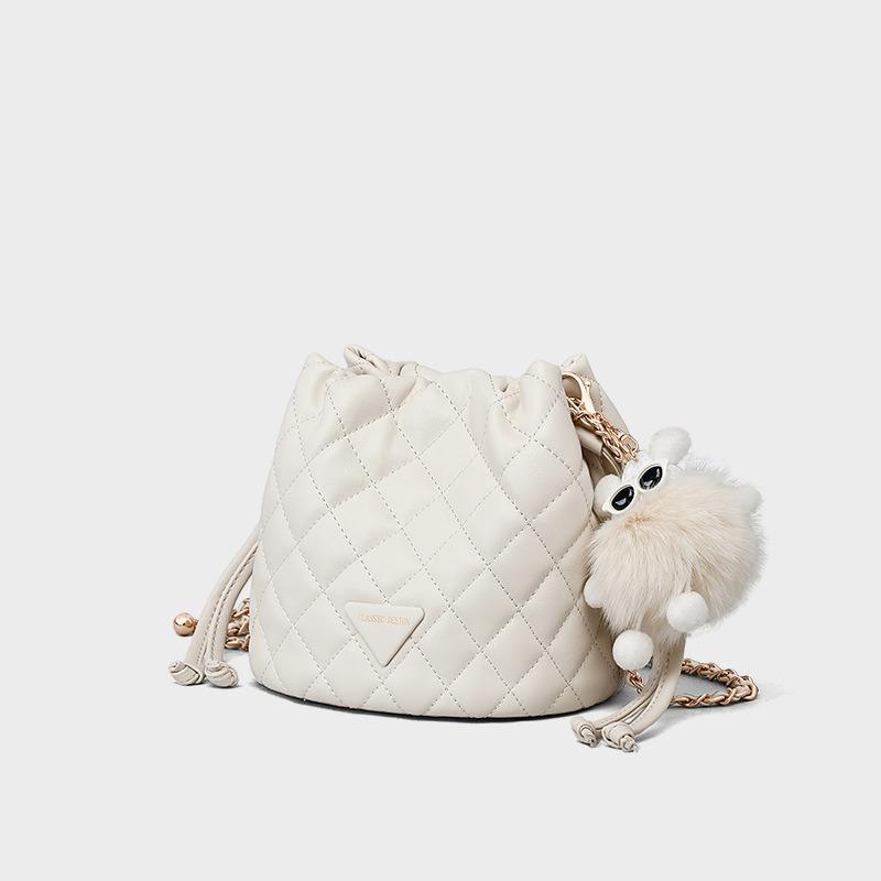 Bucket Bag Women's Autumn and Winter New Leather Messenger Bag High-end Commuter Chain Small Bag