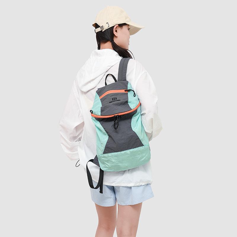 Outdoor Hiking and Mountaineering Package Niche Design Travel Leisure Versatile Lightweight Cycling Sports Bag Backpack