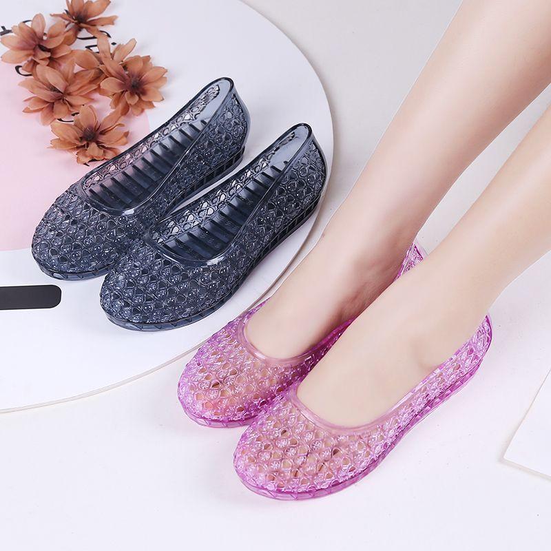 Sandálias para Mulheres Fashionáveis Versáteis Antiderrapantes Resistentes ao Desgaste Jelly Transparentes Confortáveis para Usar ao Ar Livre no Verão