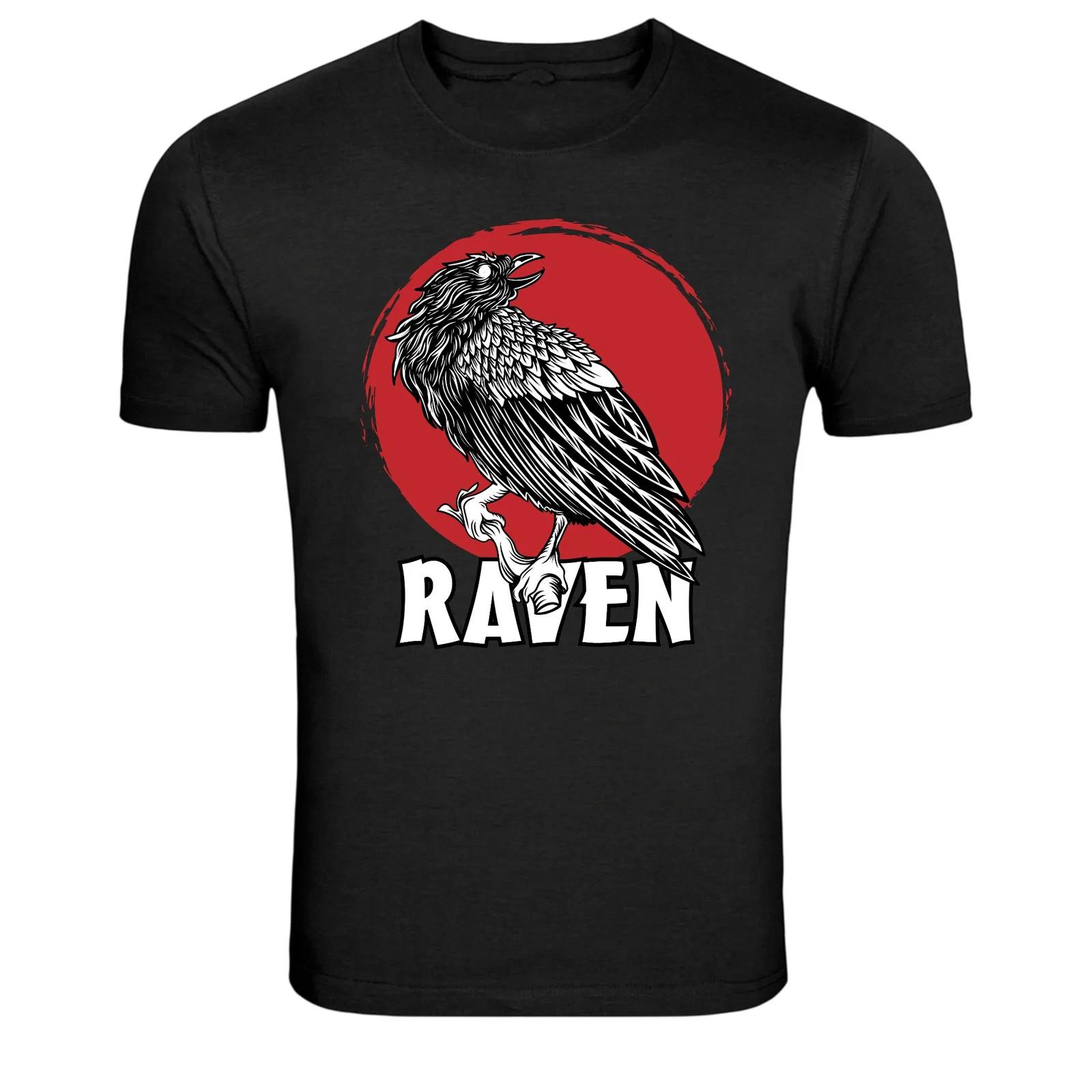 Raven Gothic Bird Red Moon Graphic T-Shirt L