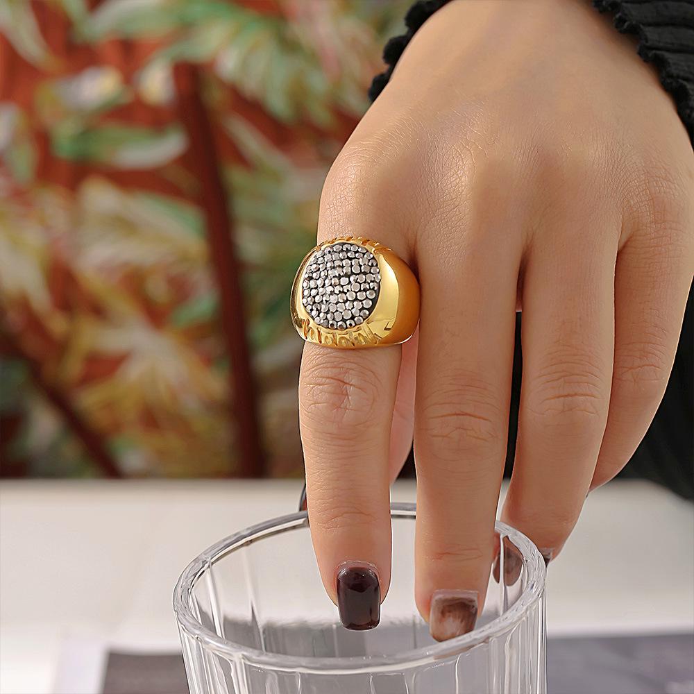 Italian Oval Rhinestone Star Ring, Retro Luxury, 18k Gold PVD Titanium Steel, Unisex