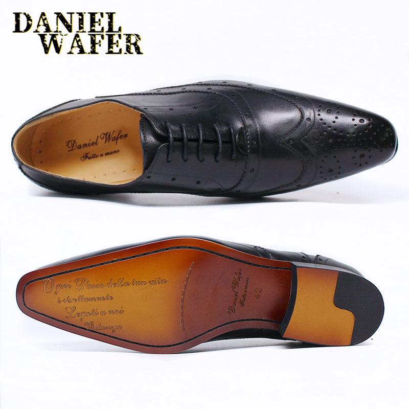 Fashion Men's Fashion Oxford Shoes Black Red Pointed Wingtip Lace-Up Formal Leather Shoes for Office Wedding Dress Luxury