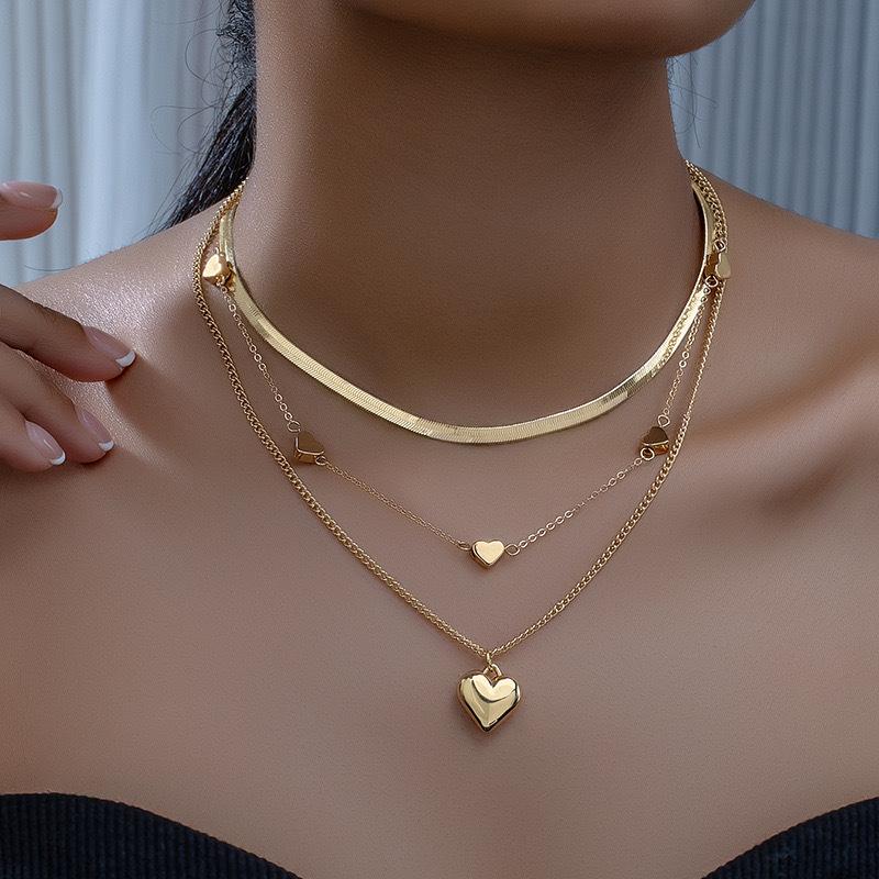 Women's Retro Geometric Heart Necklace with Snake Bone Chain - Three-dimensional Layered Design