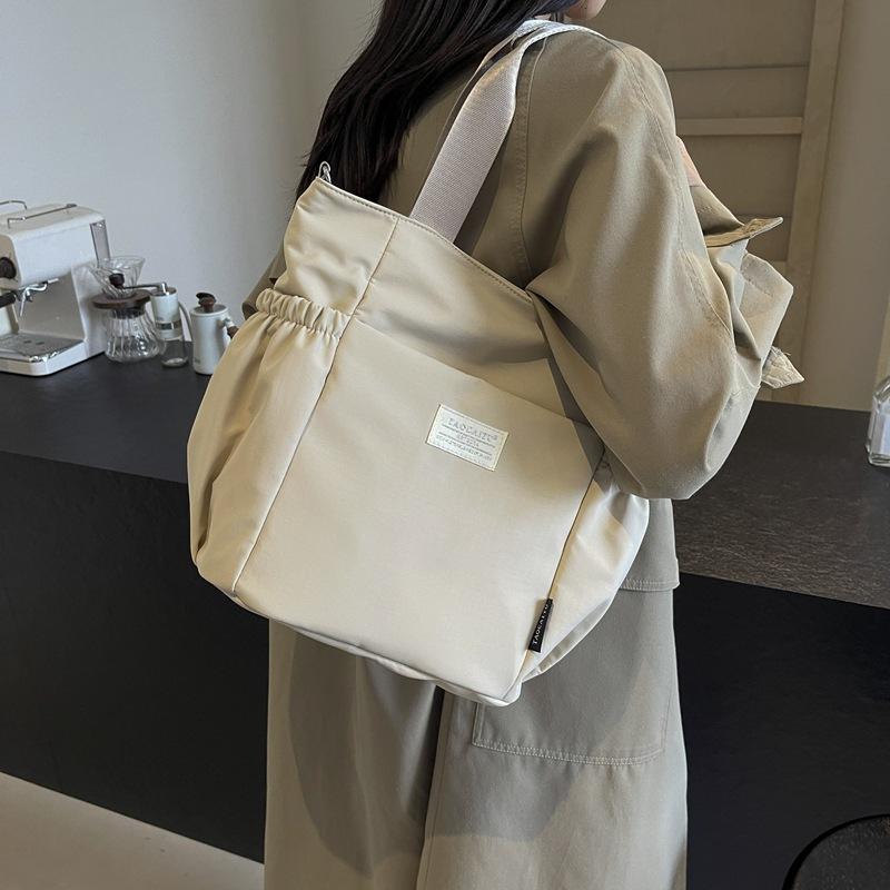 Large Capacity Oxford Cloth Commuter Tote Bag Simple Fashion Shoulder Bag Casual Fashion Small Fresh Girls Bag