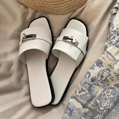 Women Slippers Peep Toe Flat Heels Metal Decor Designer Ladies Mules Brand Runway Slides Women Sandalias Mujer