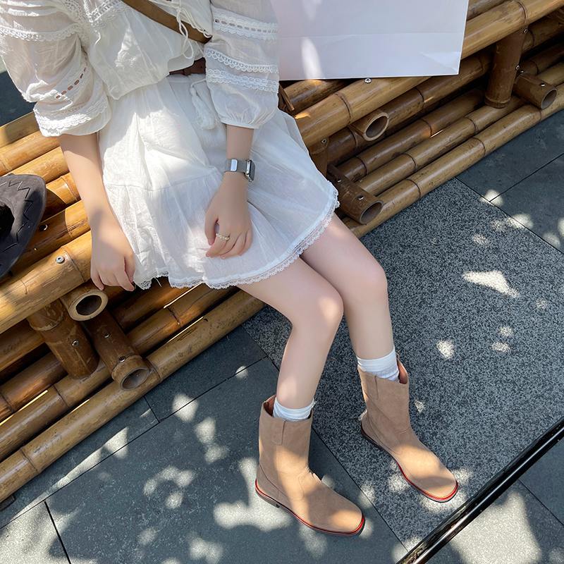 Krazing Pot Chaussures en daim de vache pour femme, bottes mi-mollet à bout rond et talons bas épais, collection automne-hiver