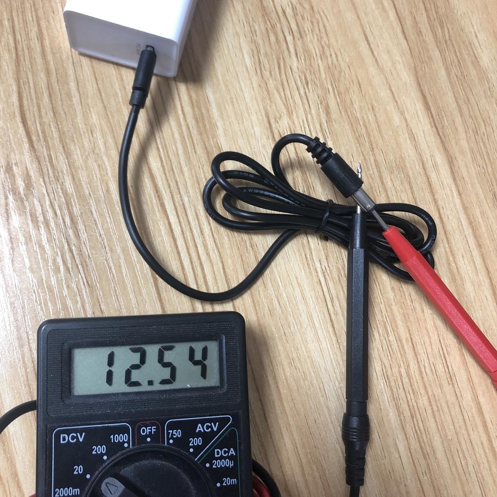 12V USB C-plugg til 3,5/4,0/4,8/5,5 mm Ladekabel for Ruter CCTV-kamera